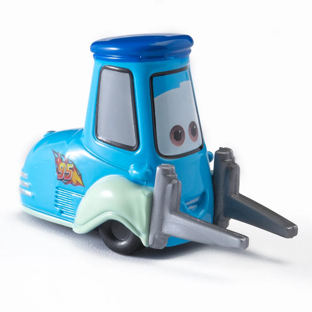 Auto da Corsa in Metallo Disney Cars. Collezione Personaggi 1:55